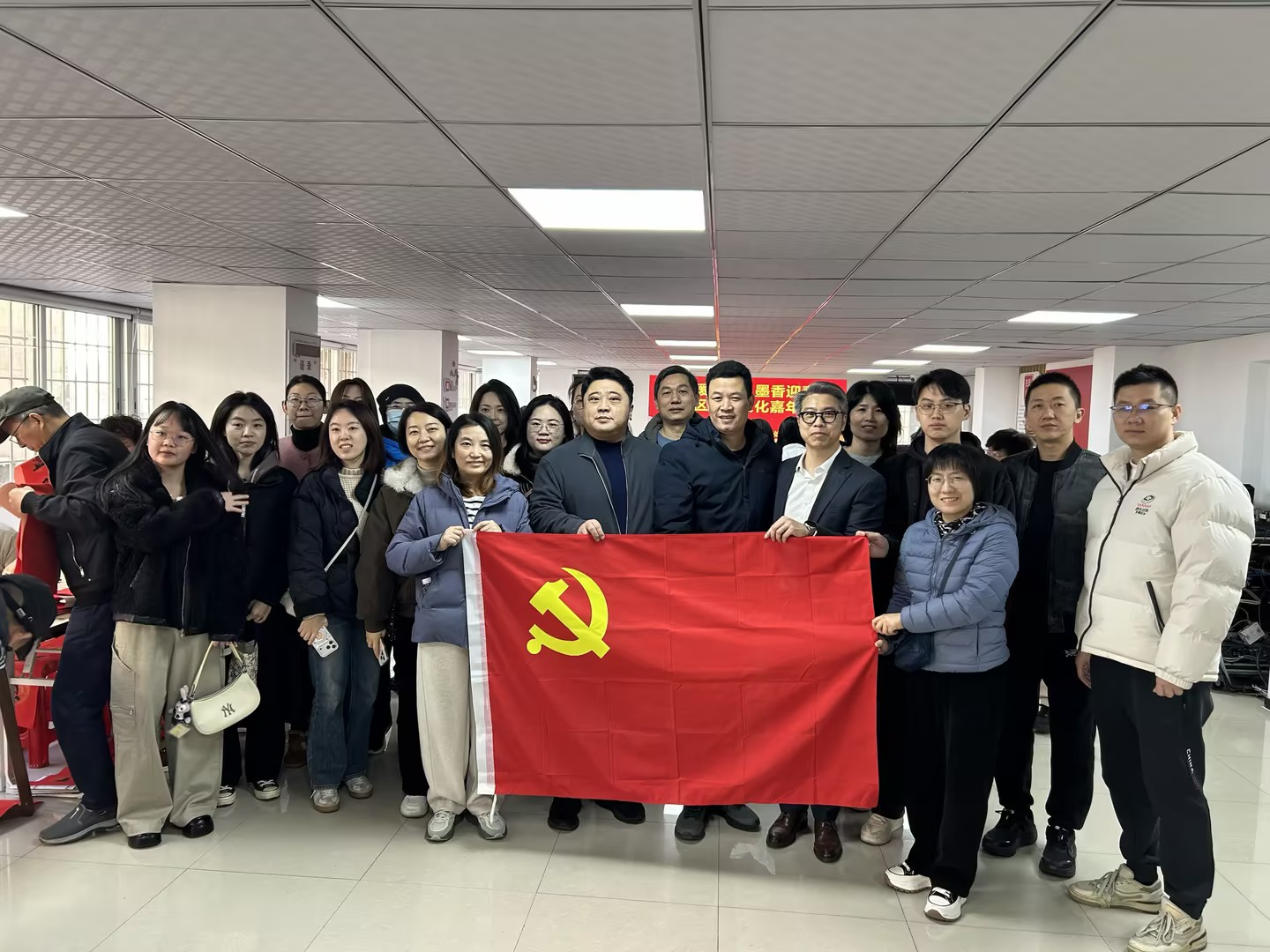 ec98c8b45b2aed80c1927a5098e4606a.png ec98c8b45b2aed80c1927a5098e4606a.png